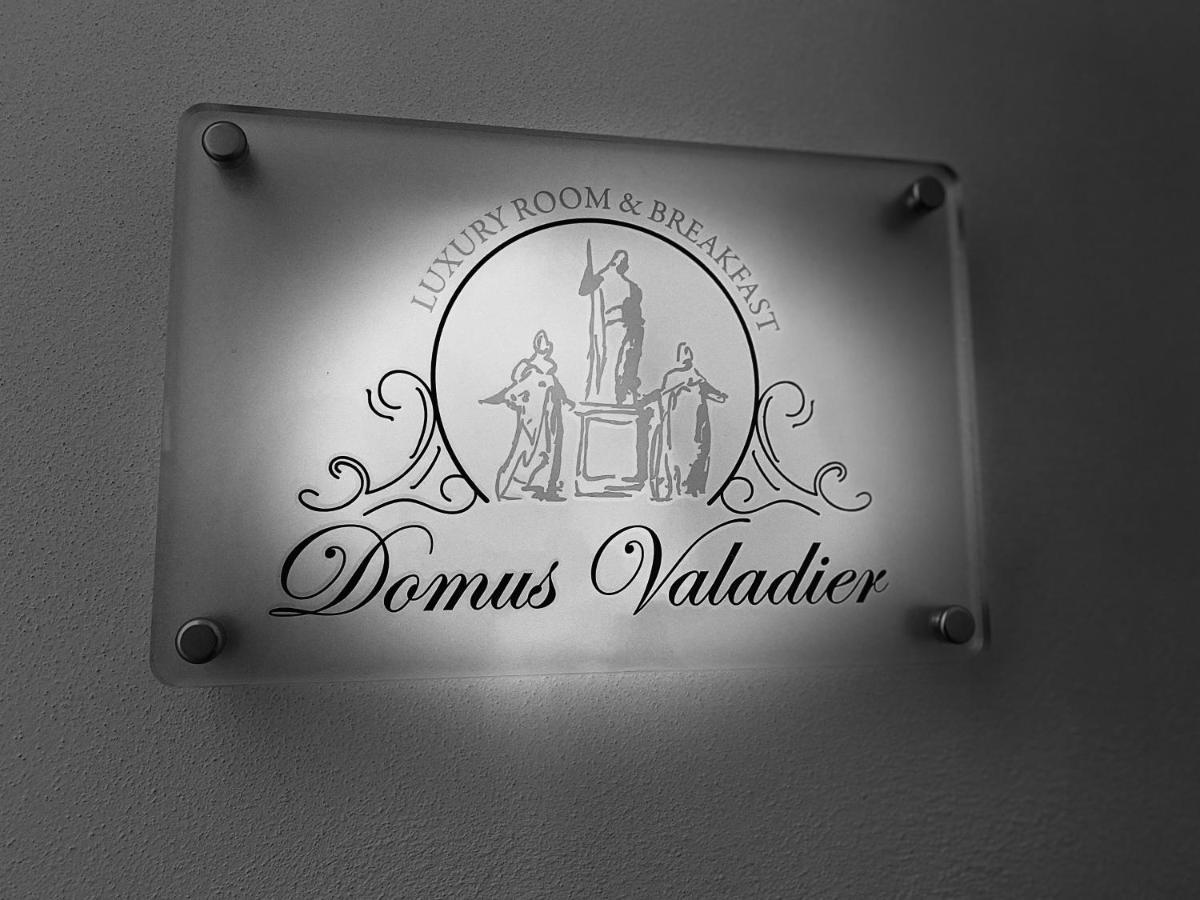 Domus Valadier B&B Guesthouse Fiumicino Eksteriør bilde